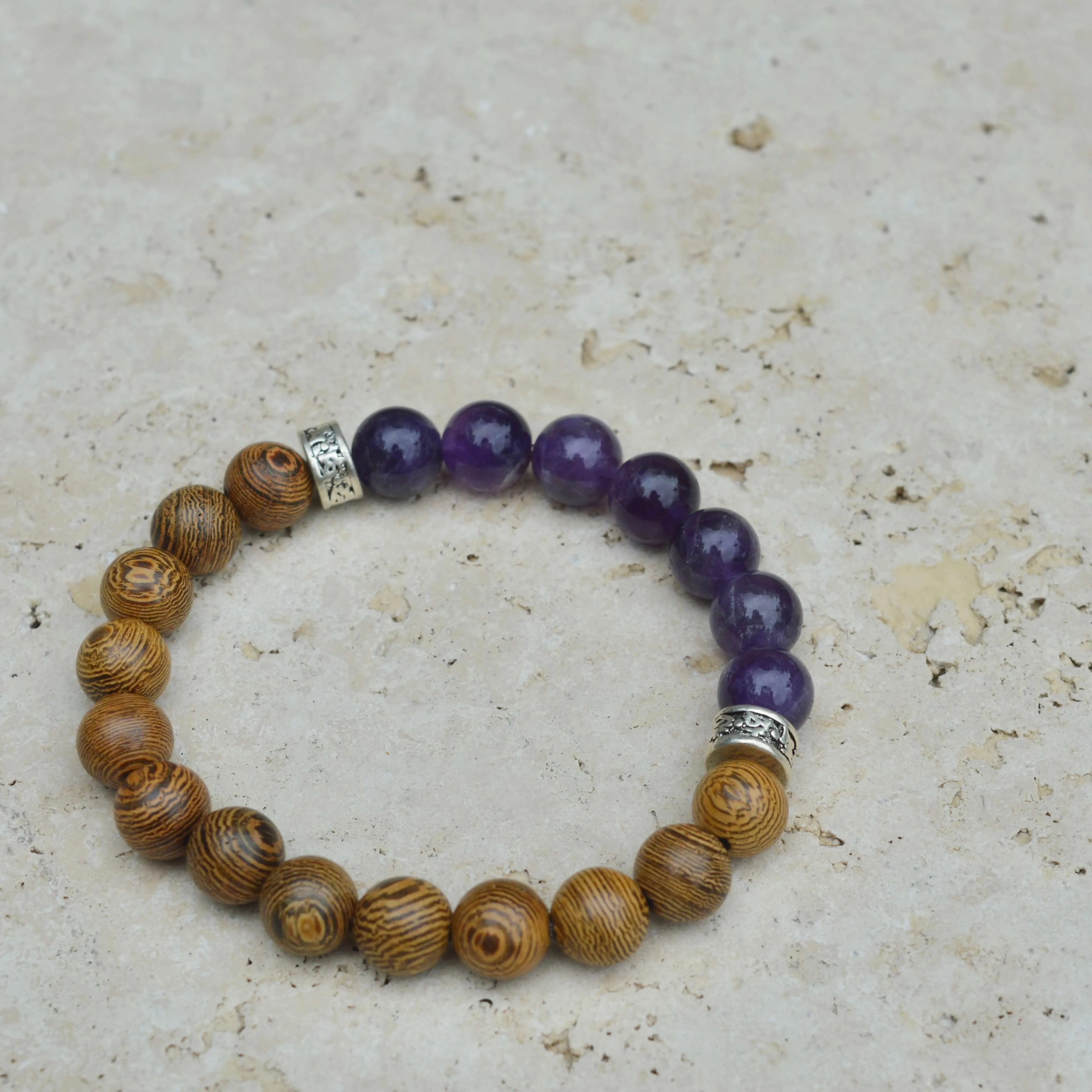 AMETHYST & WOOD BEADED BRACELET