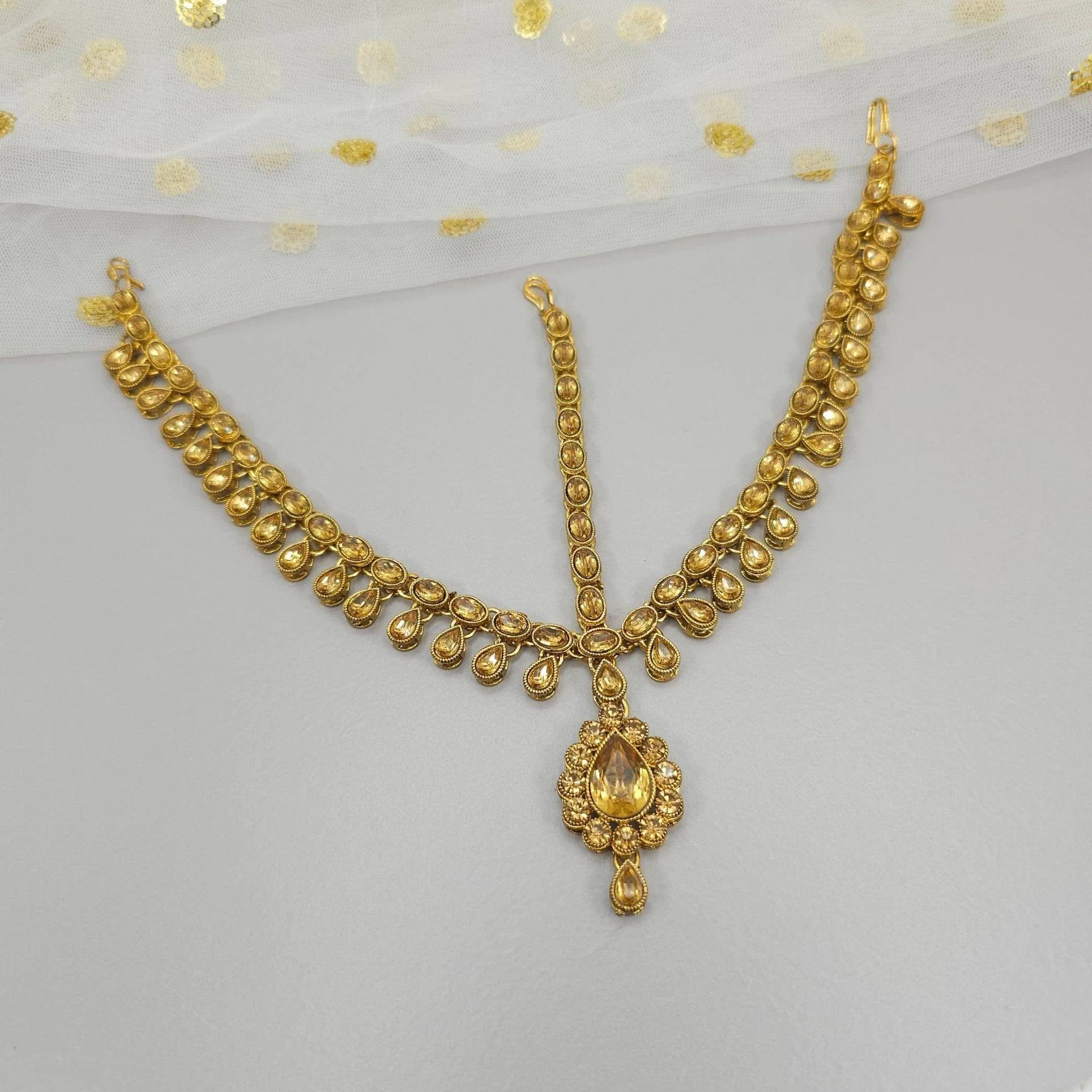 Kundan Stone intricate