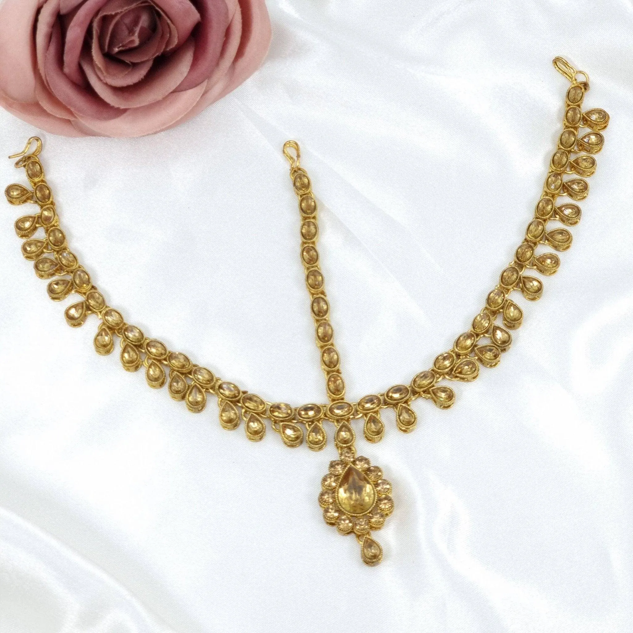 Kundan Stone intricate