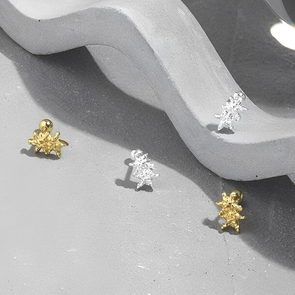 Stud Earrings - Clara