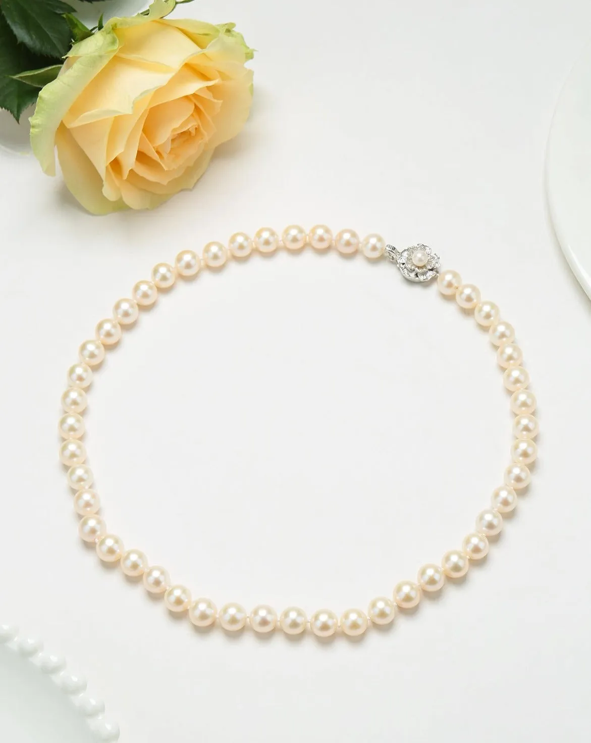 White 9-10mm Freshwater Pearl Necklace AAA Grade